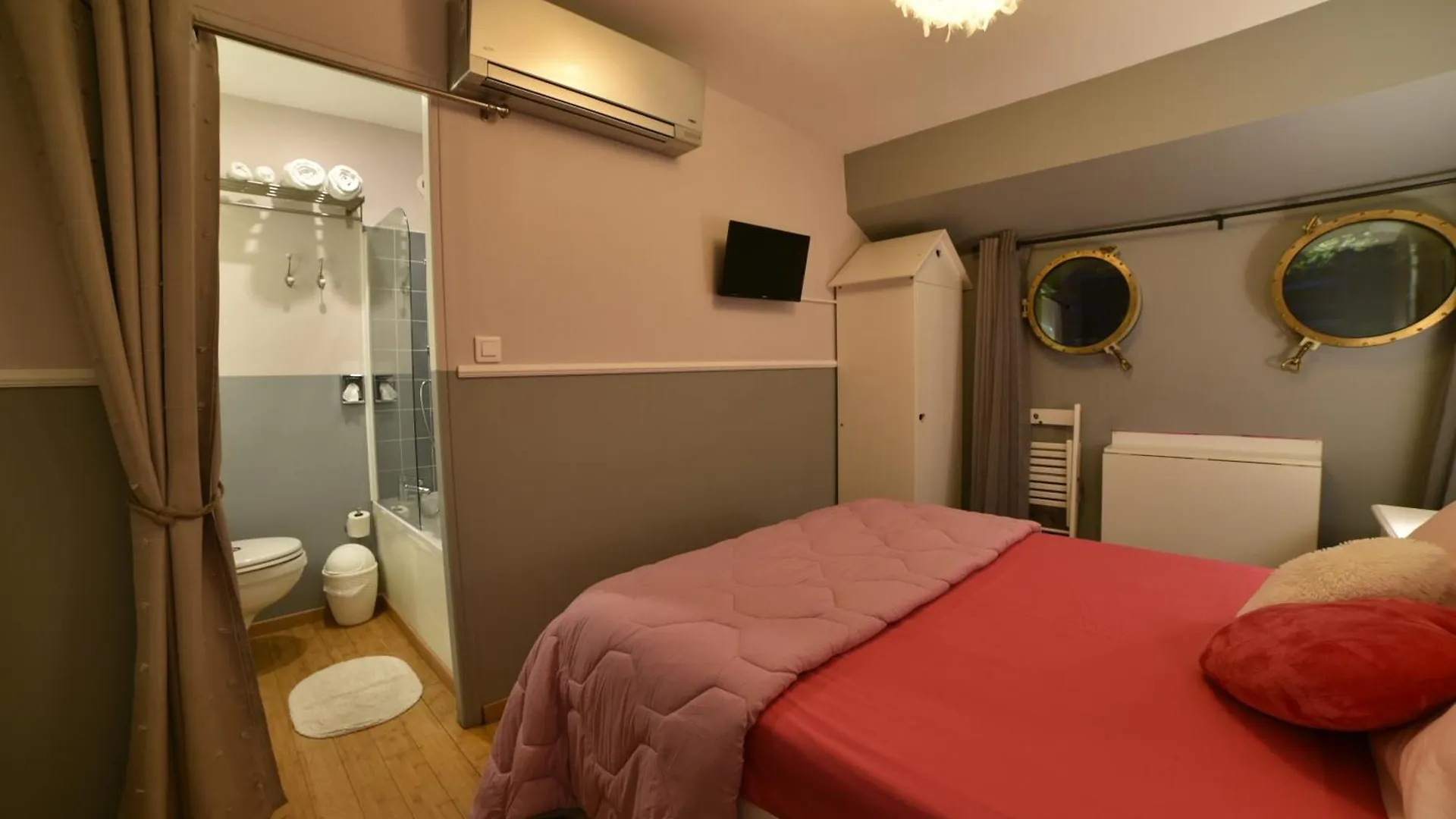 Peniche Amboise Maison D'Hotes Flottante Toulouse Centre بوتيل