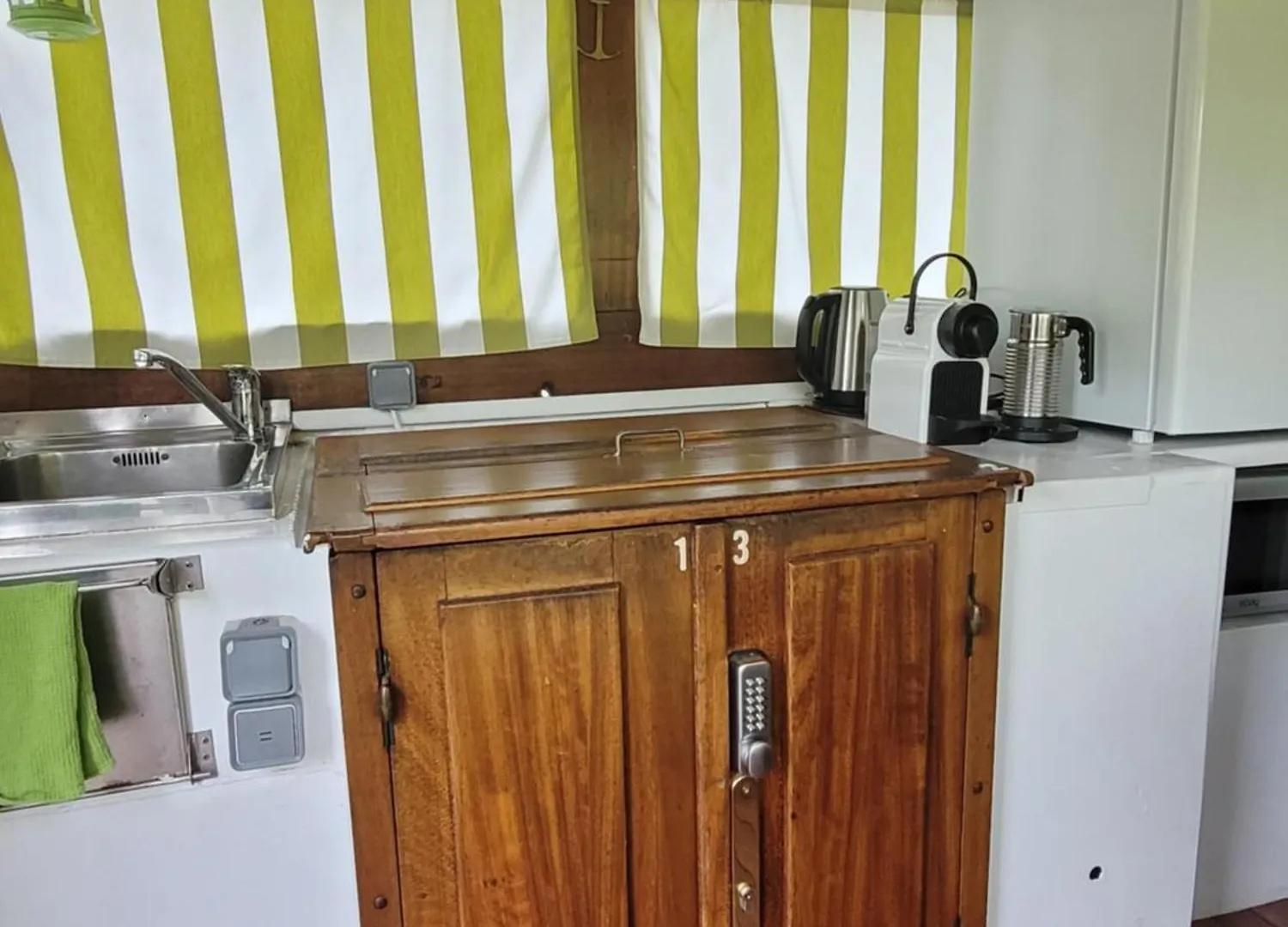 Peniche Amboise Maison D'Hotes Flottante Toulouse Centre 0*,