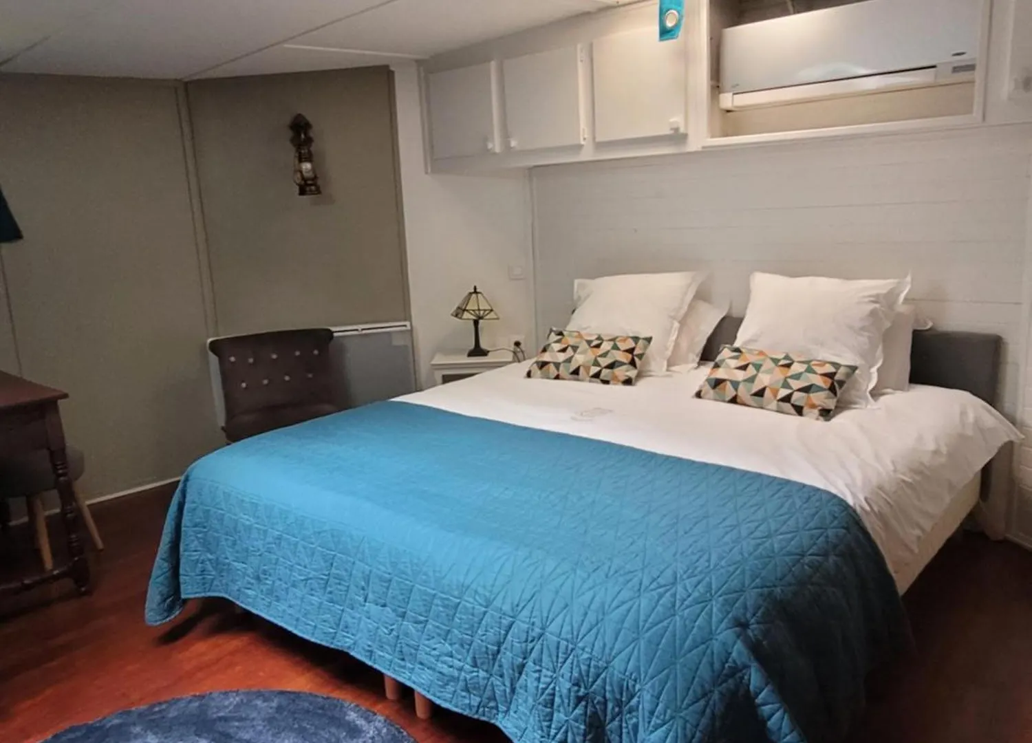 Peniche Amboise Maison D'Hotes Flottante Toulouse Centre فرنسا