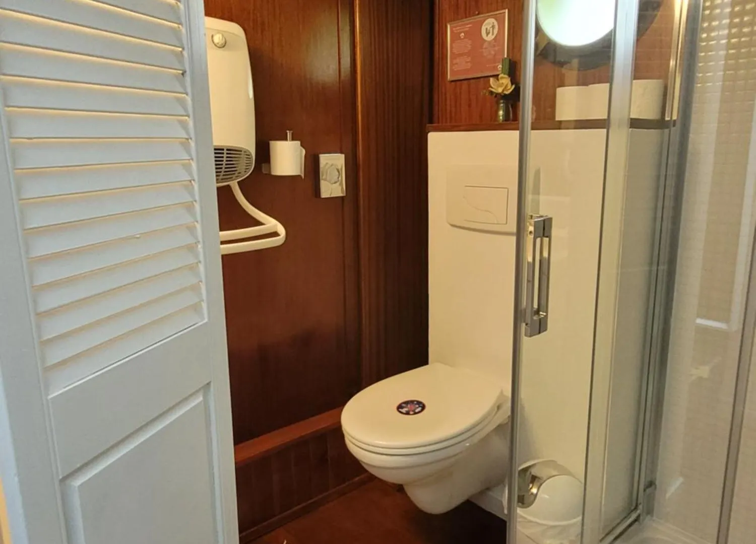 Peniche Amboise Maison D'Hotes Flottante Toulouse Centre بوتيل